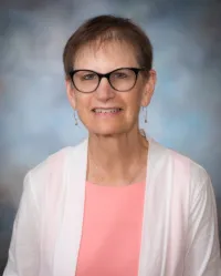 Dr. Lisa J. Sarber, MD - Fredericksburg, VA - Internal Medicine