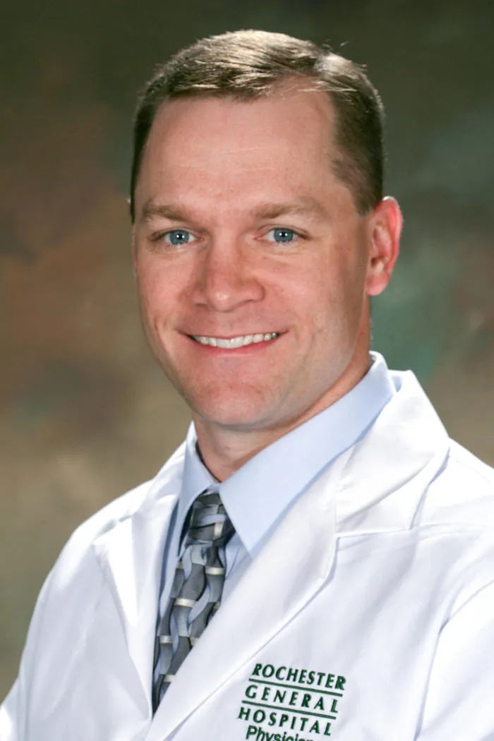Dr. Keith Evers Grams, MD - Rochester, NY - Critical Care Medicine, Critical Care Specialist