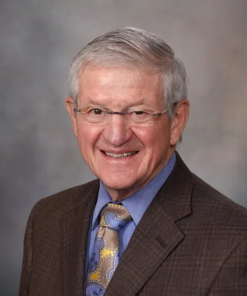 Dr. David George Piepgras - Rochester, MN - Neurological Surgery, Neurology