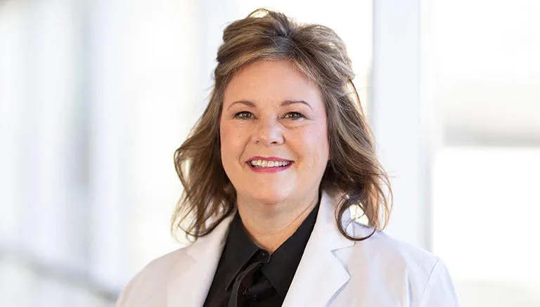 Dr. Robin R. Oliver, CNP - Saint Louis, MO - Obstetrics & Gynecology, Gynecologist