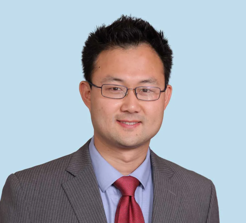 Dr. Seung J. Yi., MD - Tampa, FL - Orthopedic Surgery, General Orthopedics, Sport Medicine Specialist