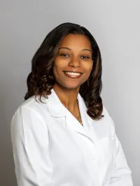 Dr. Sierra Lewis Davis - Land O Lakes, FL - Family Medicine