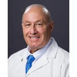 Dr. Albert Begas, MD - Boca Raton, FL - Oncology, Internal Medicine