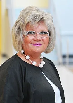 Dr. Ewa Elenberg - Houston, TX - Nephrology, Nephrologist