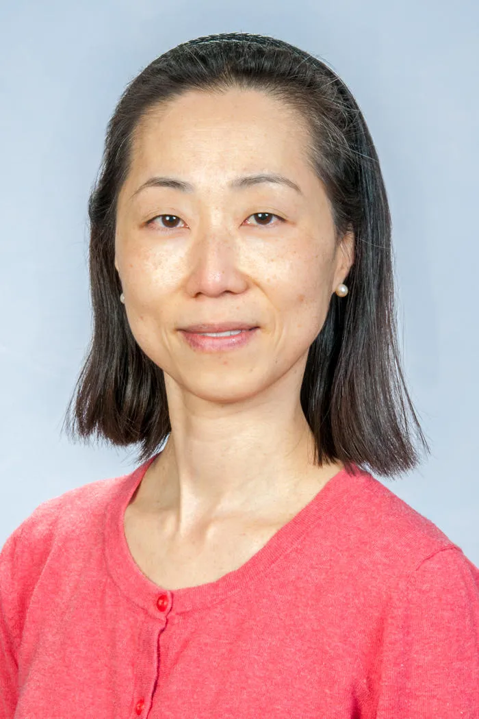Dr. Hyun Jin Yoo, MD - Rochester, NY - Critical Care Medicine, Critical Care Specialist
