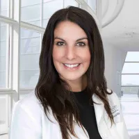 Dr. Ana Van Der Wall, MD - Bradenton, FL - Oncology