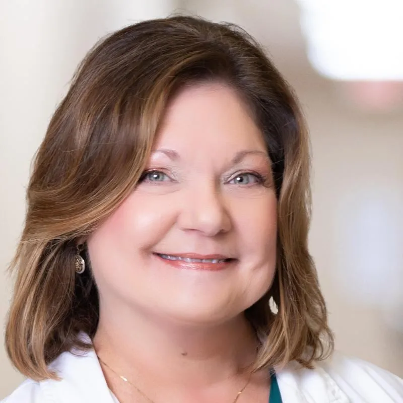 Dr. Kelly Londeree - Covington, LA - Pediatrics, Internist/pediatrician