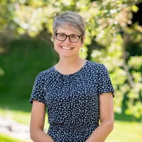 Dr. Michele Lynn Basche, MD - Lone Tree, CO - Oncology, Geriatric Medicine
