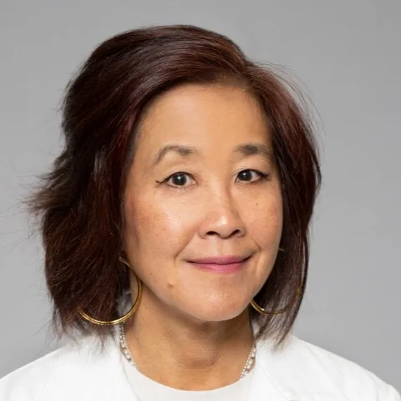 Dr. Betty Lo, MD - METAIRIE, LA - Internal Medicine, Pediatrics, Internist/pediatrician
