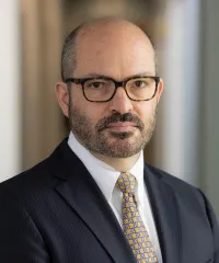 Dr. Esteban Cuartas, MD - New Windsor, NY - Orthopedic Surgery