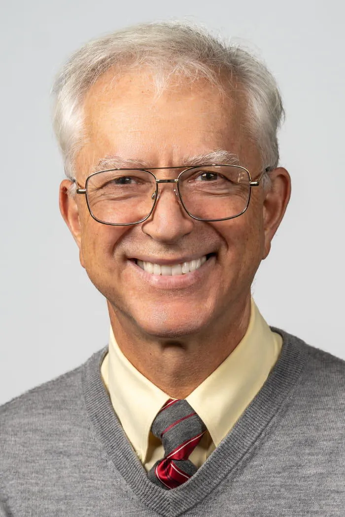 Dr. Dragos Macelaru, MD - Canton, NY - Orthopedic Surgery, General Orthopedics