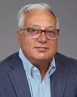 Dr. Warren W. Piette, MD - Chicago, IL - Dermatology