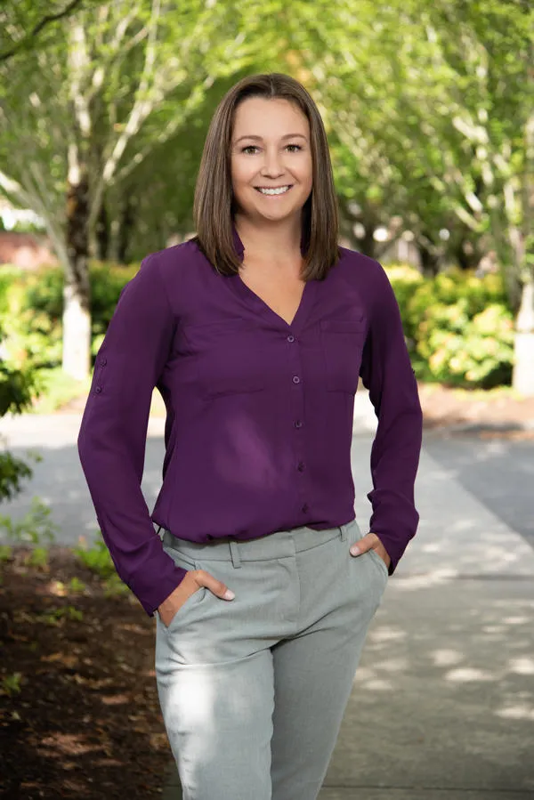 Acacia Syring, Fnp, FNP - Vancouver, WA - Orthopedic Surgery, General Orthopedics, Nurse Practitioner