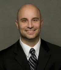 Dr. Telly Psaradellis, MD - Chicago, IL - Surgery, Orthopedic Surgery