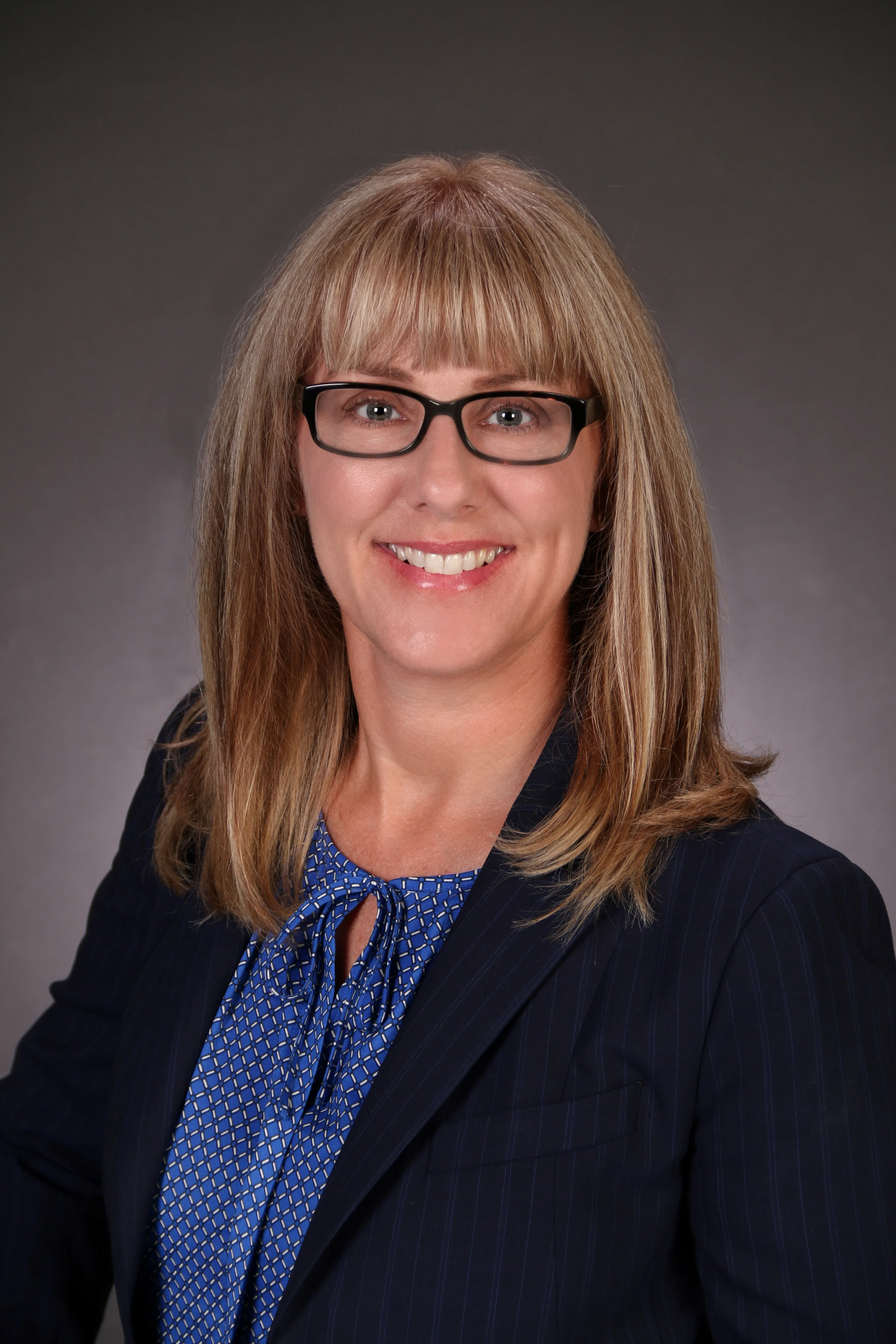 Dr. Sheryl Ann Kuzme Louie, MD - Edina, MN - Obstetrics & Gynecology