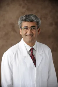 Dr. Qamar Khan, MD - Kissimmee, FL - Hematology, Oncology
