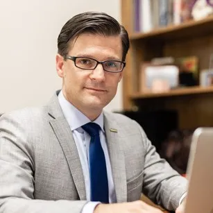 Dr. Scott Brian Phillips, MD - Wichita Falls, TX - Neurological Surgery
