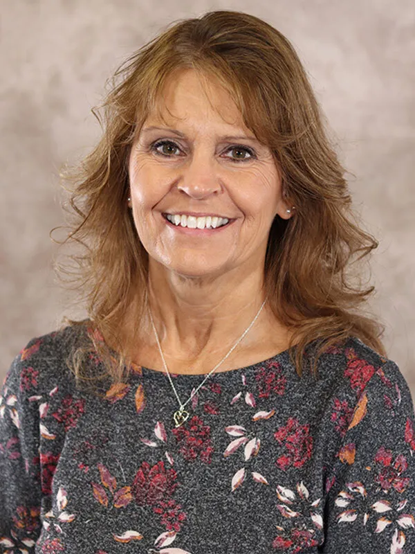 Lisa M Wallace, NP - Muncie, IN - Nurse Practitioner