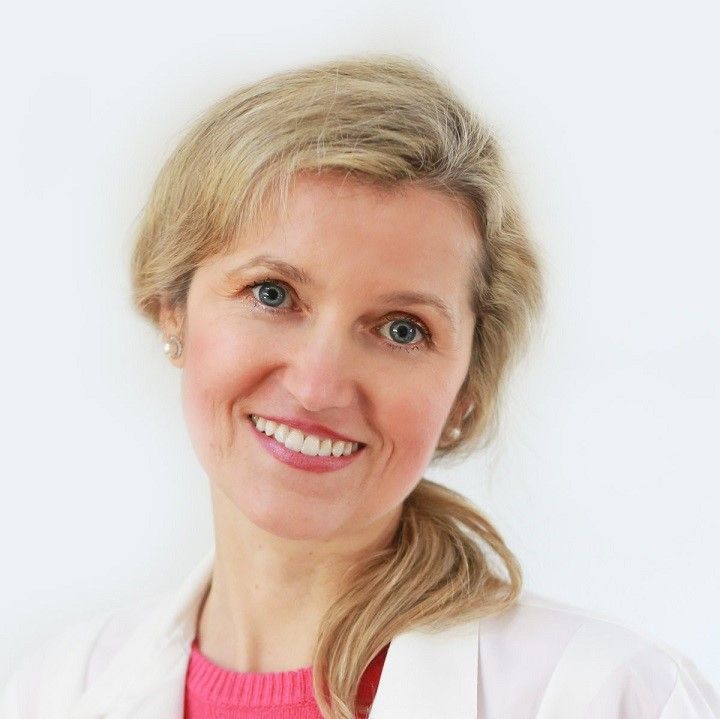 Dr. Ilona Katarzyna Polak, MD - Sag Harbor, NY - Family Medicine