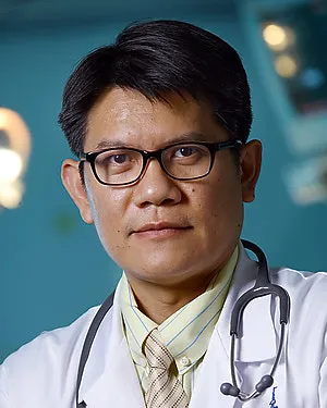 Dr. Wikrom Wongwanich Karnsakul, MD - Baltimore, MD - Gastroenterology, Internist/pediatrician, Pediatric Gastroenterology