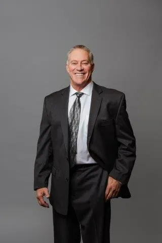 Dr. Vincent John Ross, MD - Cheyenne, WY - Sports Medicine, Family Medicine