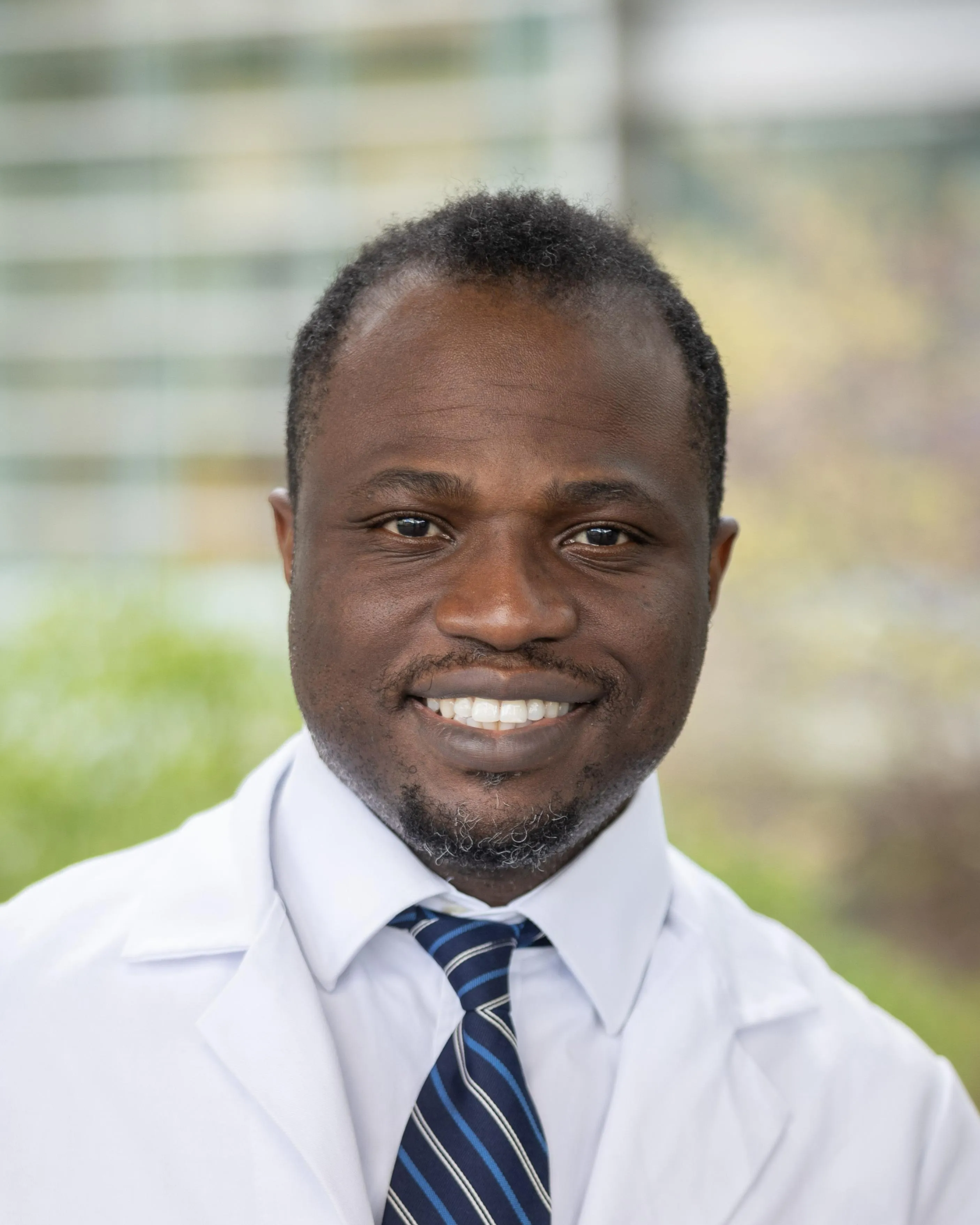 Dr. Adeyemi Ogunleye - Cary, NC - Plastic Surgery, General Surgeon, Plastic Surgeon