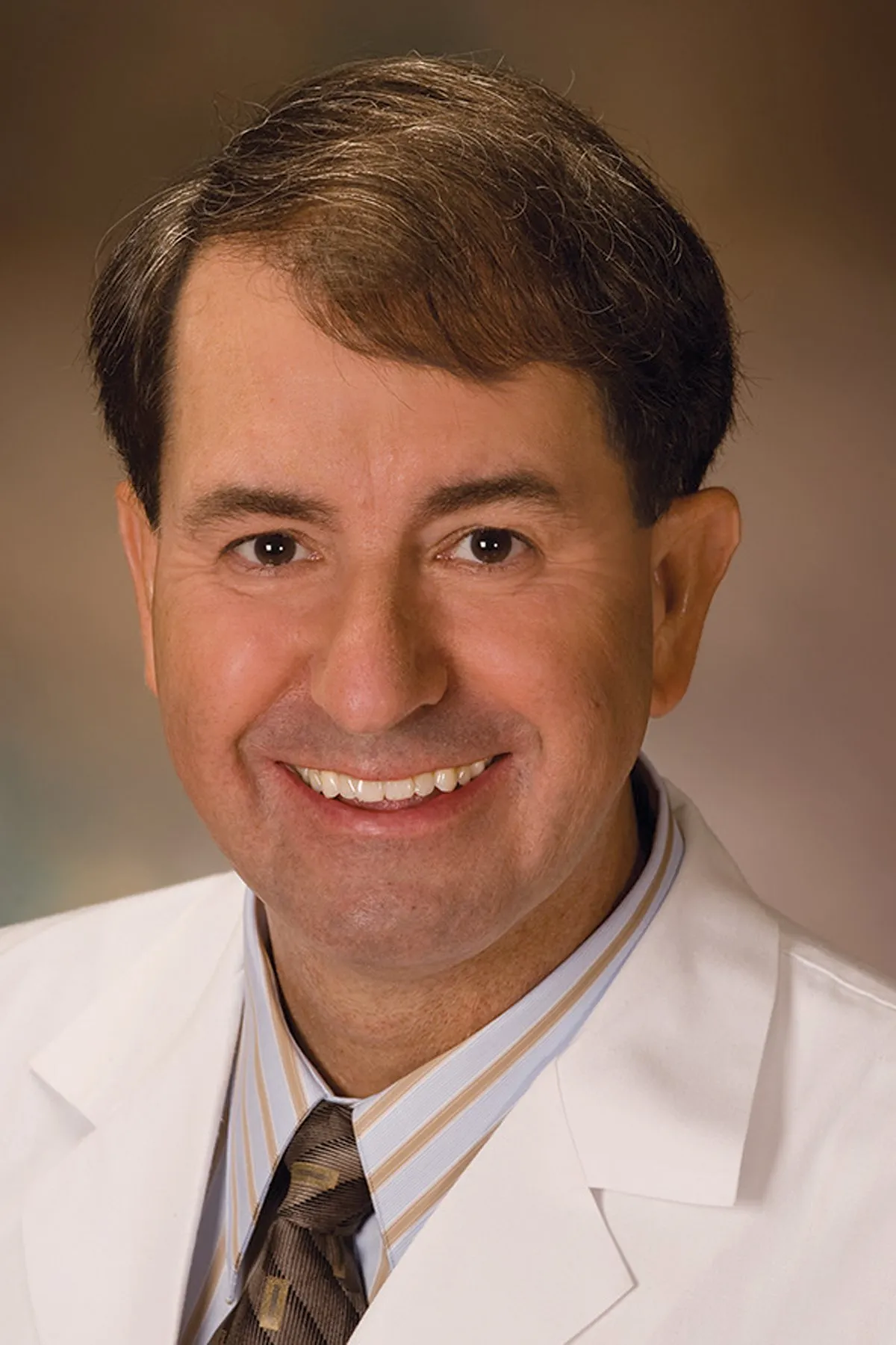 Dr. David Reeves, MD - Long Beach, MS - Pediatrics, Internist/pediatrician