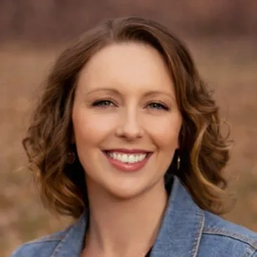 Dr. Dr. Amber Moss, DO - Gillette, WY - Osteopathic Medicine, Family Medicine