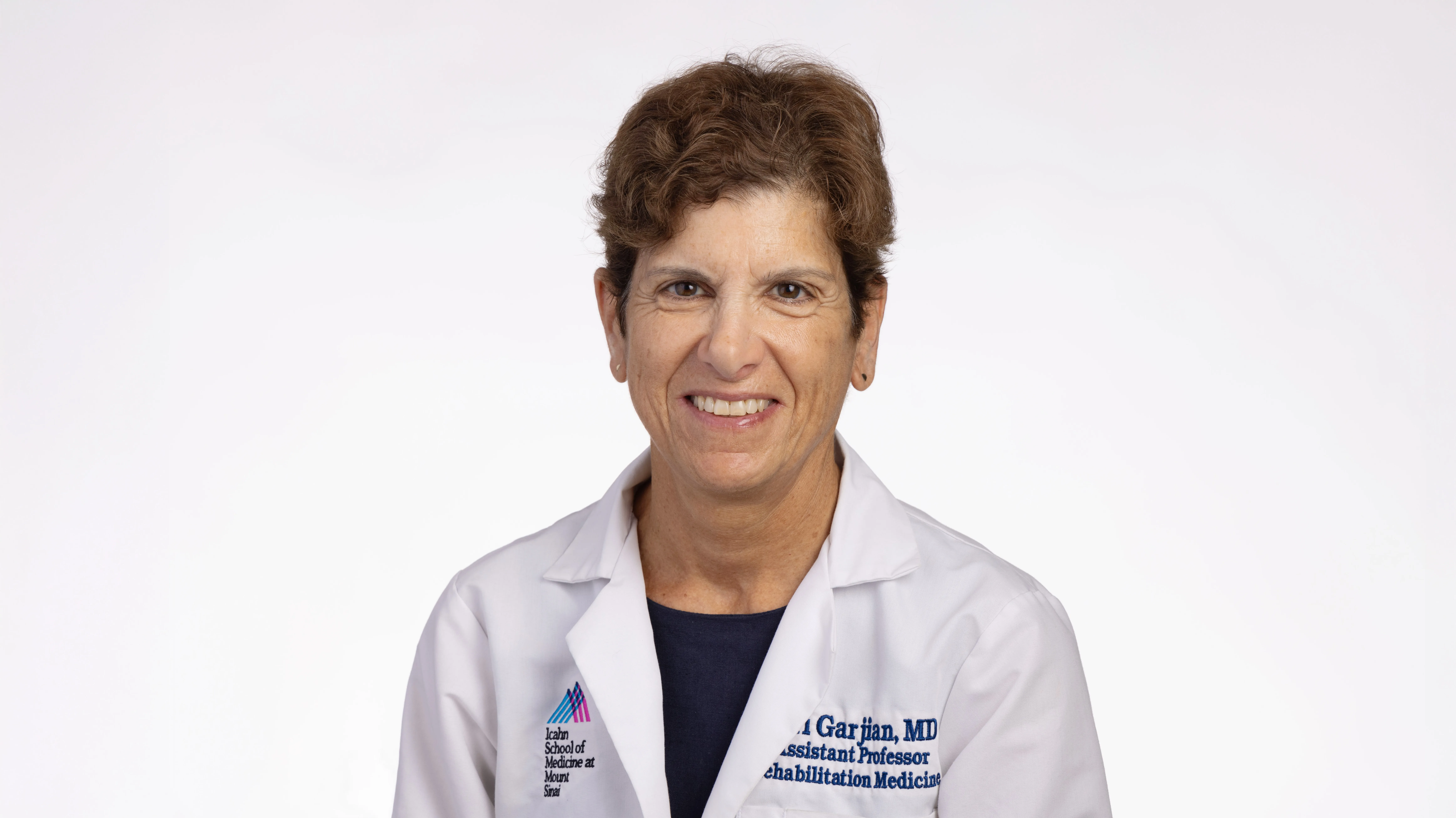 Dr. Lori Garjian, MD - New York, NY - Physical Therapy, Physical Medicine/rehab Spec