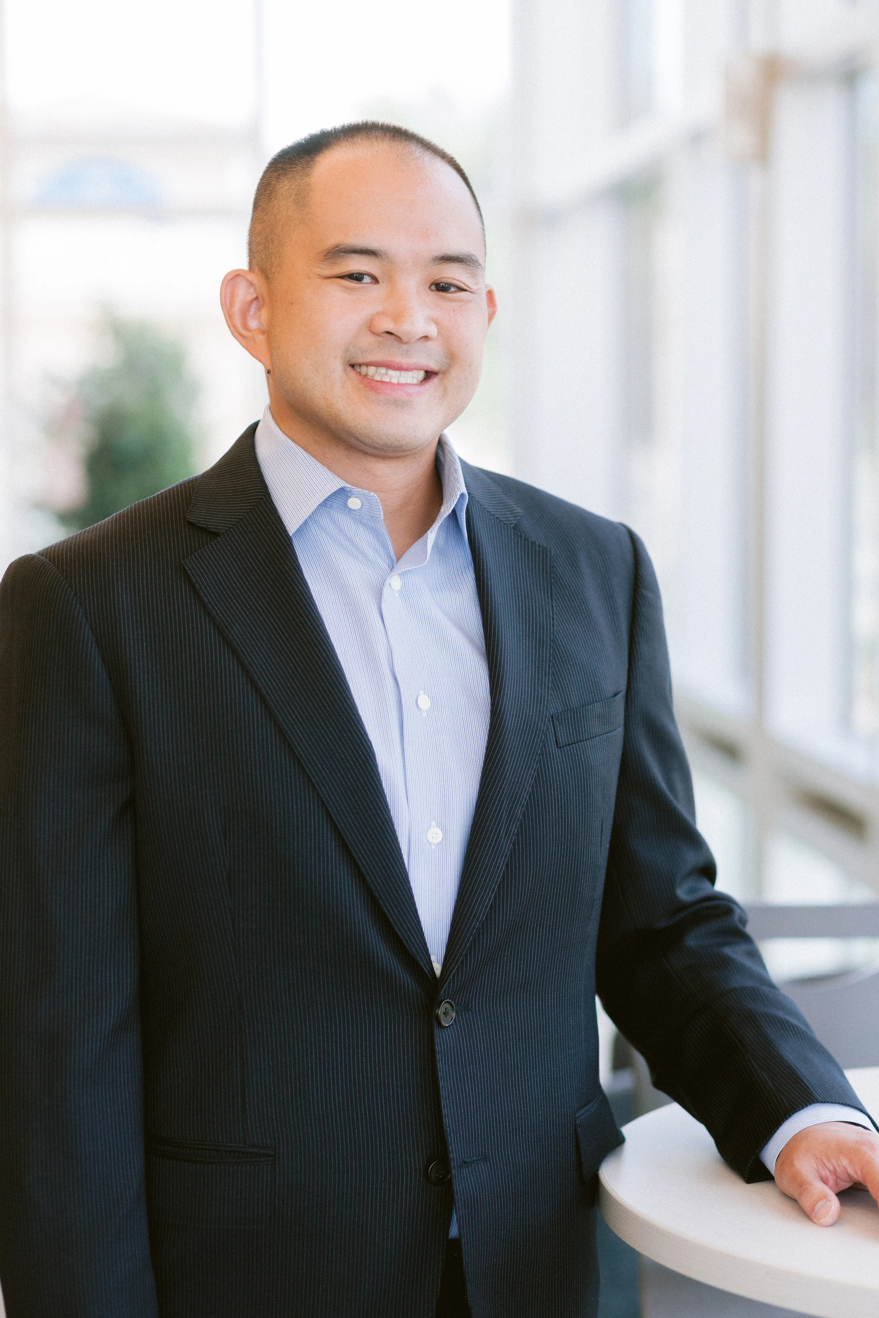 Dr. Jeffrey   Lue - Irving, TX - Orthopedic Surgery, Sports Medicine