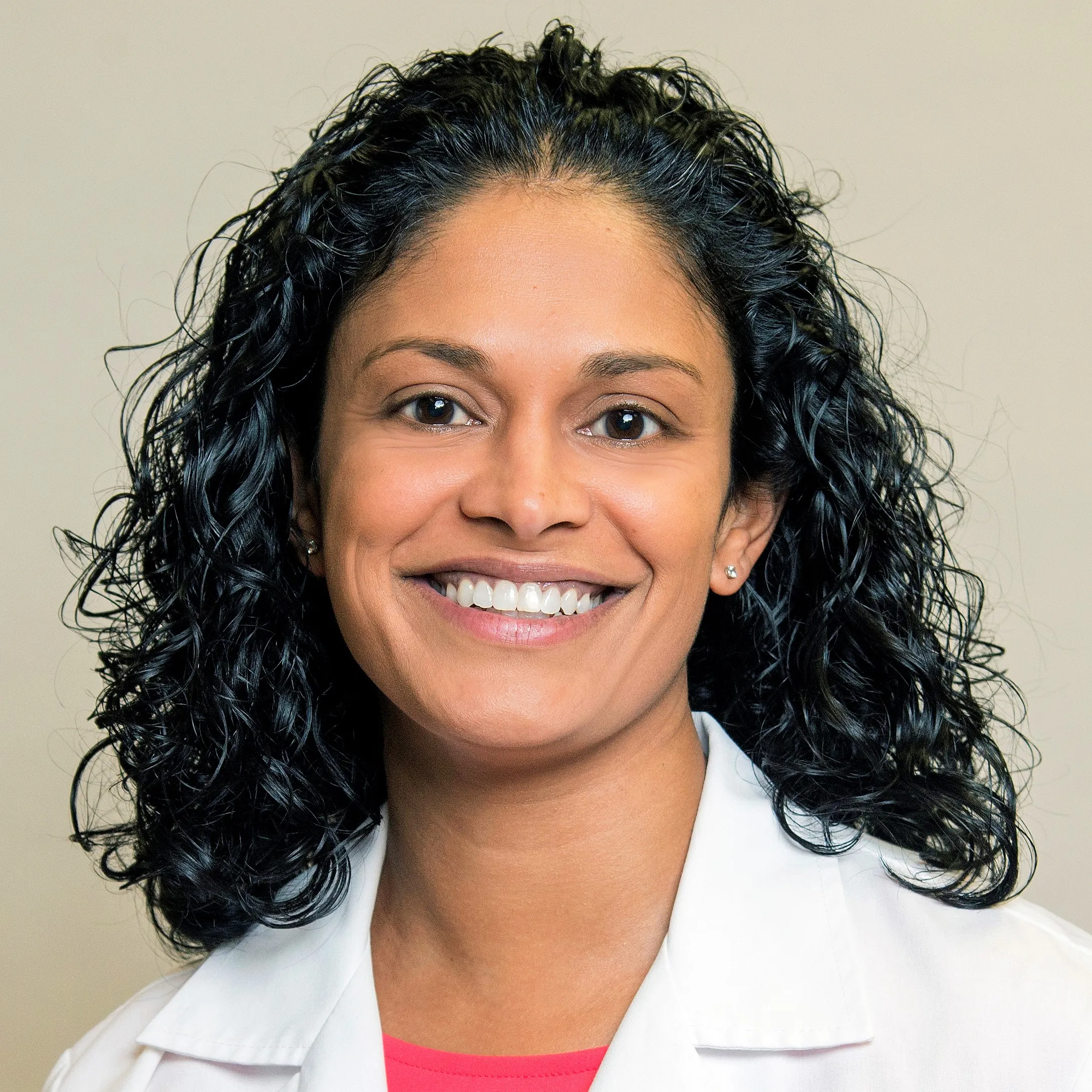 Dr. Gita Pillai, MD - Lewes, DE - Orthopedic Surgery