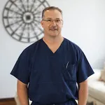 Dr. Jonathan Lyle Manzer, MD