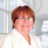 Dr. Elisabeth Anne Mckeen, MD - Fort Myers, FL - Oncology, Internal Medicine