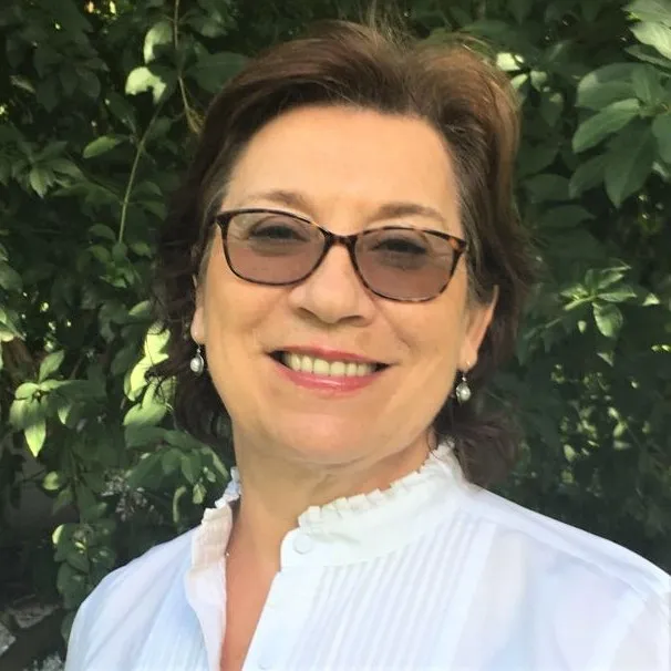 Dr. Elizabeth Pulawski, MD - Bradenton, FL - Other Specialty, Family Medicine