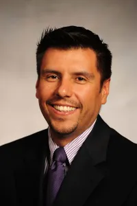 Dr. David Angulo-Zereceda, MD - Puyallup, WA - Family Medicine, Pulmonology
