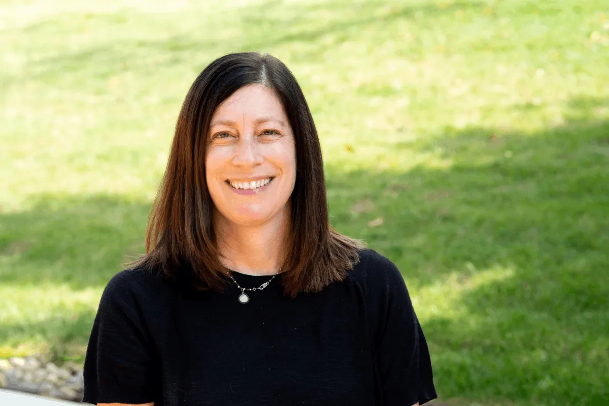 Dr. Julie Hertzer - Beachwood, OH - Pediatrics, Internist/pediatrician