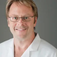 Dr. Meko Radomski, MD - Texarkana, TX - Surgery