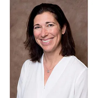 Dr. Emily Marton Savage, MD - Everett, WA - Internal Medicine