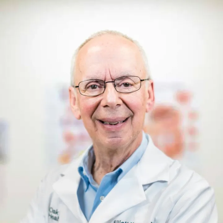 Dr. Elliott Kroger, MD - Highland Park, IL - Geriatric Medicine, Internal Medicine