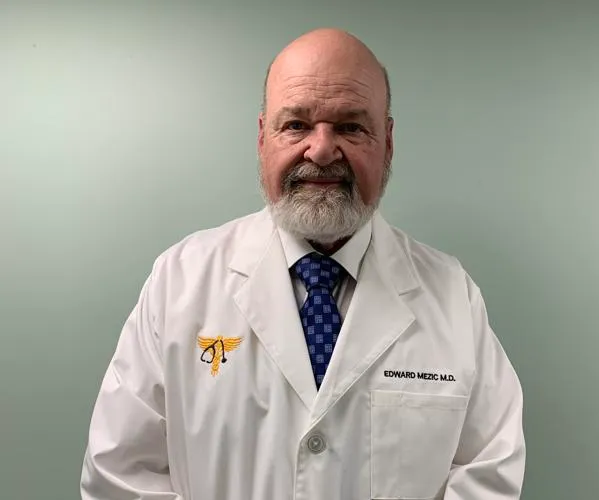 Dr. Edward T Mezic, MD - Edison, NJ - Pulmonology