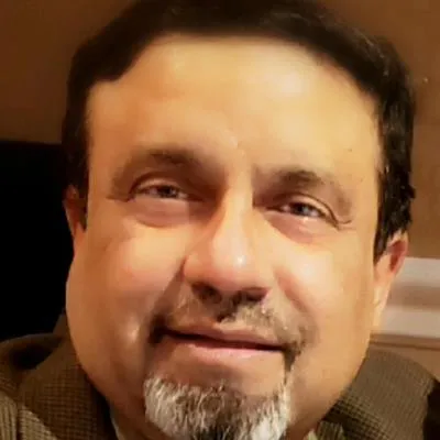 Dr. Muhammad Farooq U Qureshi, MD - Brentwood, NY - Family Medicine