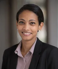 Dr. Amira M. Mohamed, MD - Bronx, NY - Internal Medicine