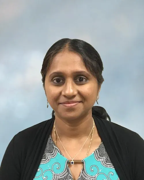 Dr. Bhuvaneswari Gowthaman, MD - Valencia, CA - Internal Medicine