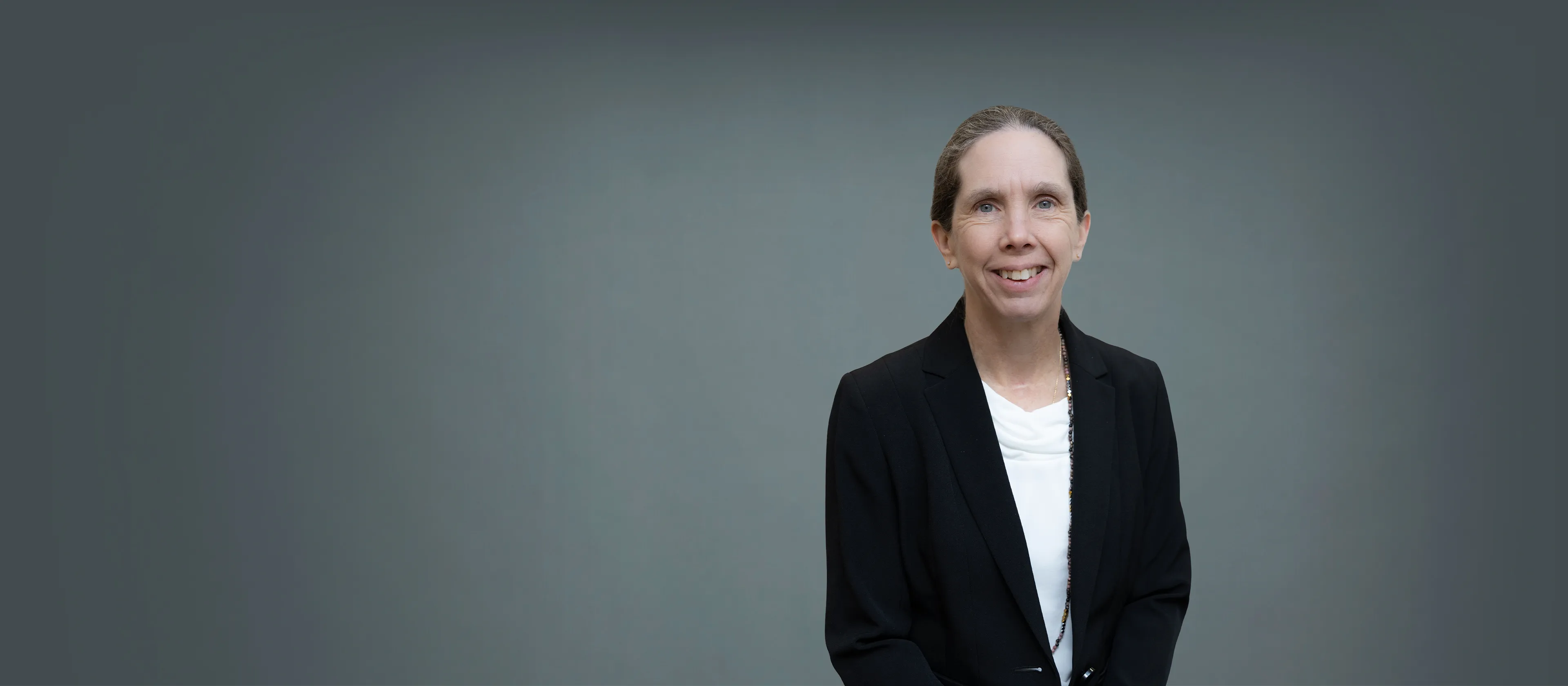 Dr. Laura Lambert, MD - Mineola, NY - Oncology, Surgical Oncology