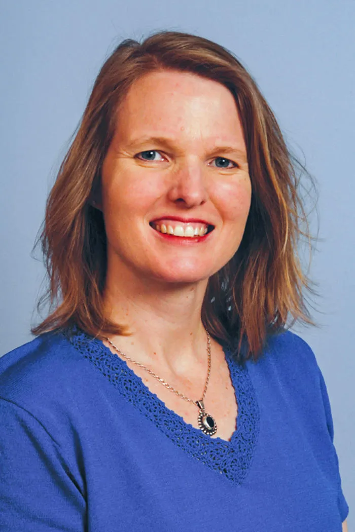 Dr. Andrea Halverson Hernady, MD - Penfield, NY - Pediatrics, Internist/pediatrician
