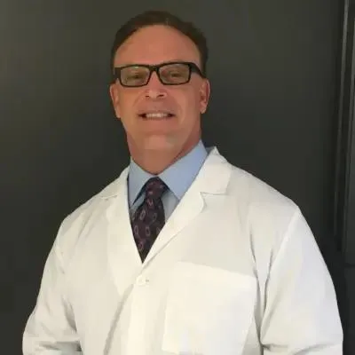 Dr. Robert E Creighton, MD - Zephyrhills, FL - Podiatry