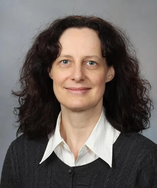 Dr. Maja Tippmann-Peikert, MD - Rochester, MN - Neurology, Psychiatry