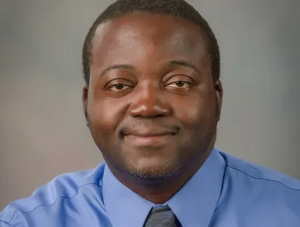 Dr. Oluwaseun Babalola, MD - Fort Wayne, IN - Anesthesiology, Anesthesiologist