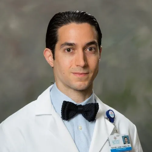 Dr. Rafael Alba Yunen,