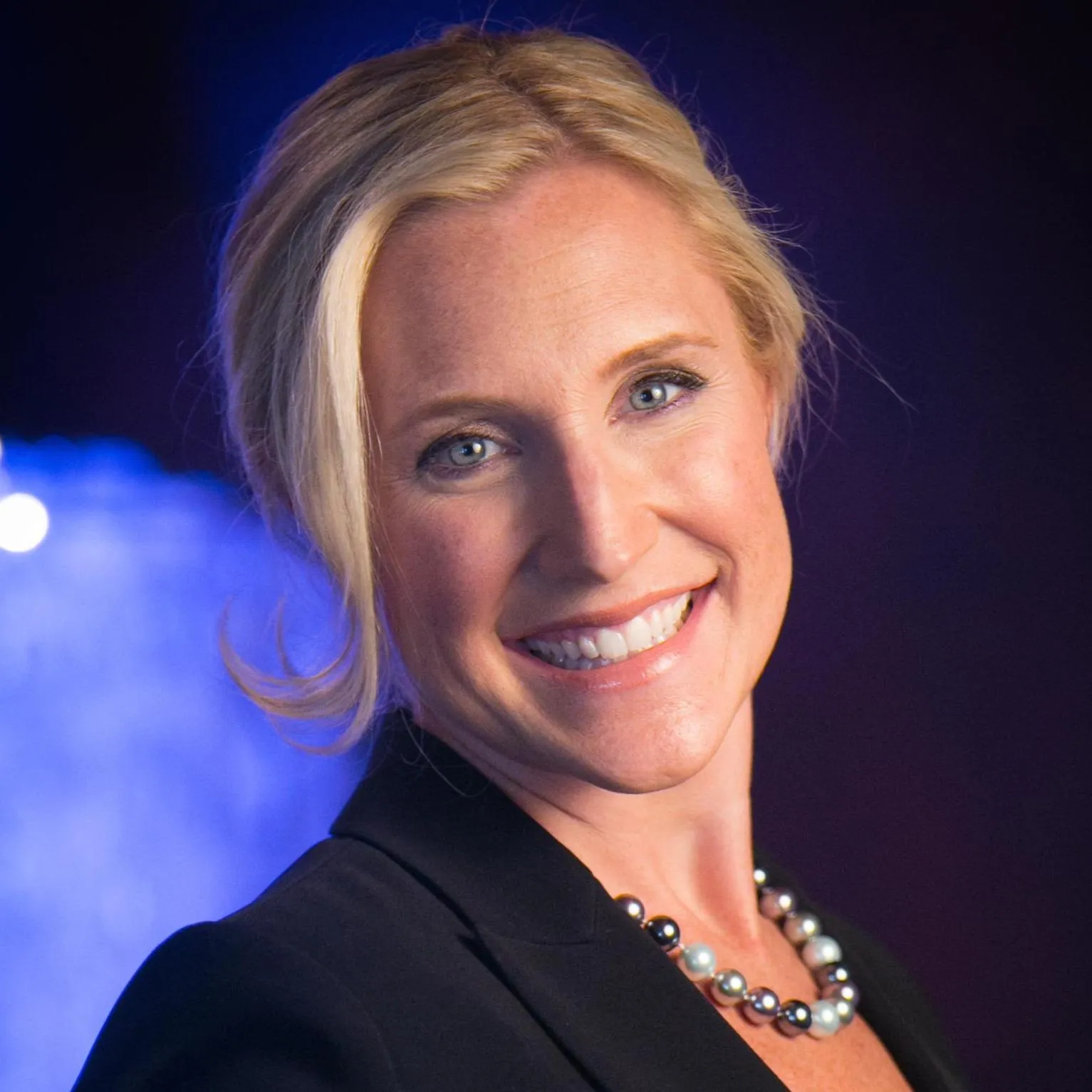 Dr. Karen M Sutton, MD - Wilton, CT - Orthopedic Surgery, Sports Medicine